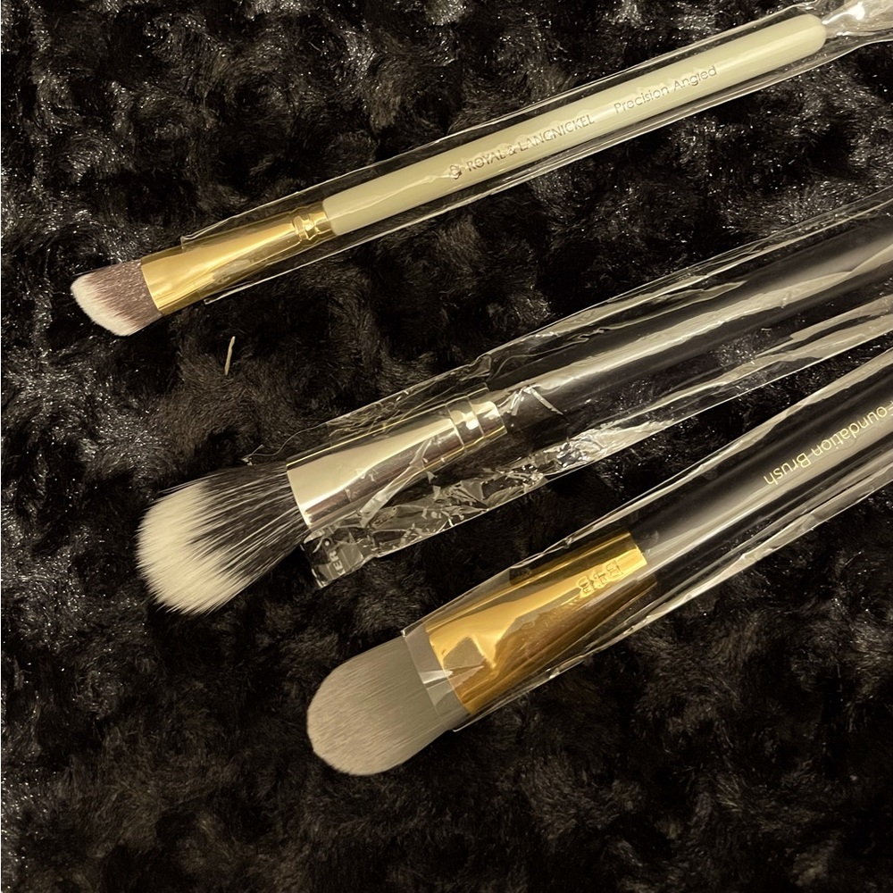 Assorted Brush Bundle